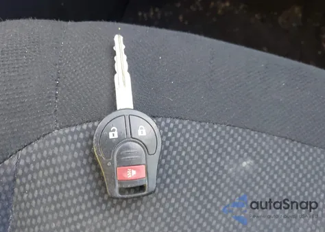 2015 Nissan Rogue Select S z USA, uszkodzony, nr VIN JN8AS5MT5FW670962